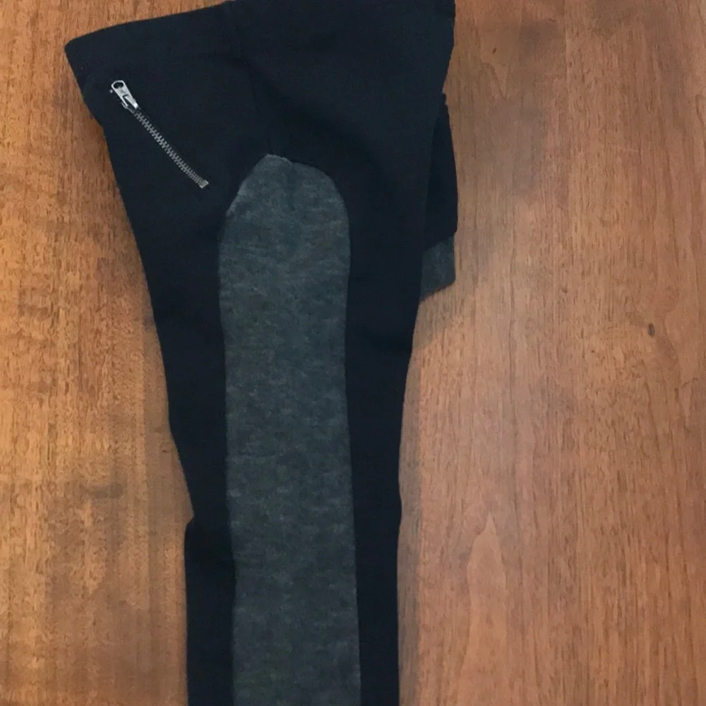 Abercrombie Kids Pull On Leggings with Side Stripe